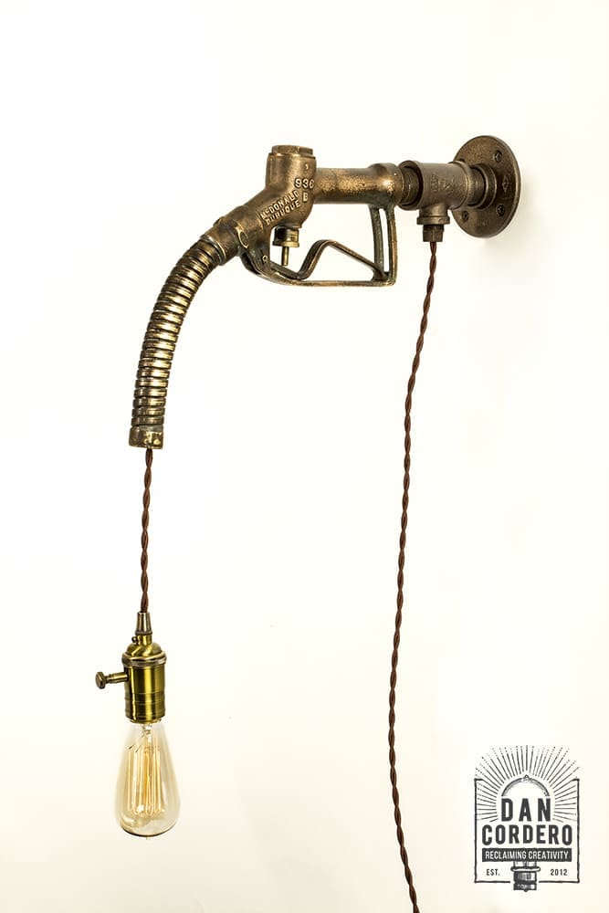 Gas_Pump_Nozzle_Lamp_2