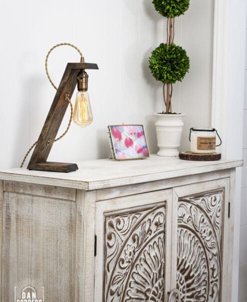 Alternative view of The Lean Lamp