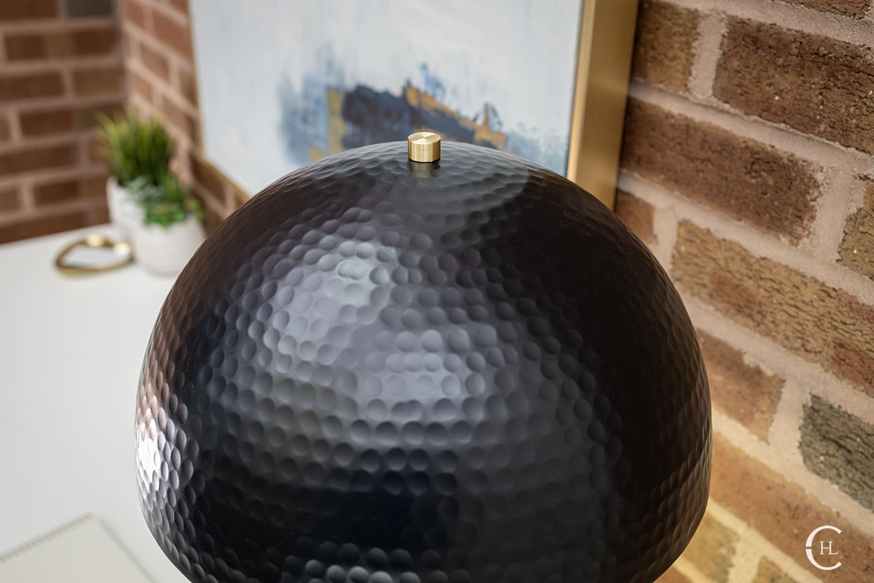 Hammered Dome Table Lamp