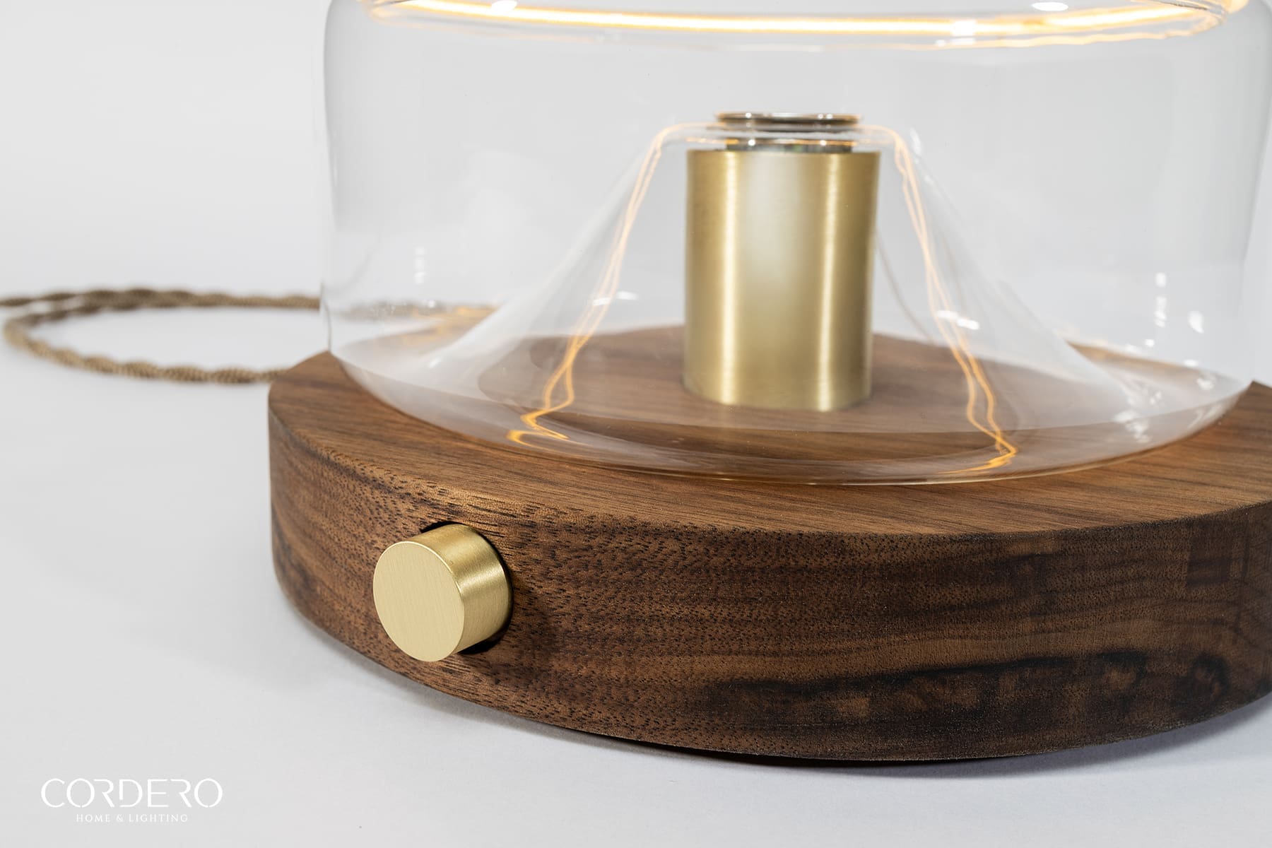 The Elor Lamp — Grand